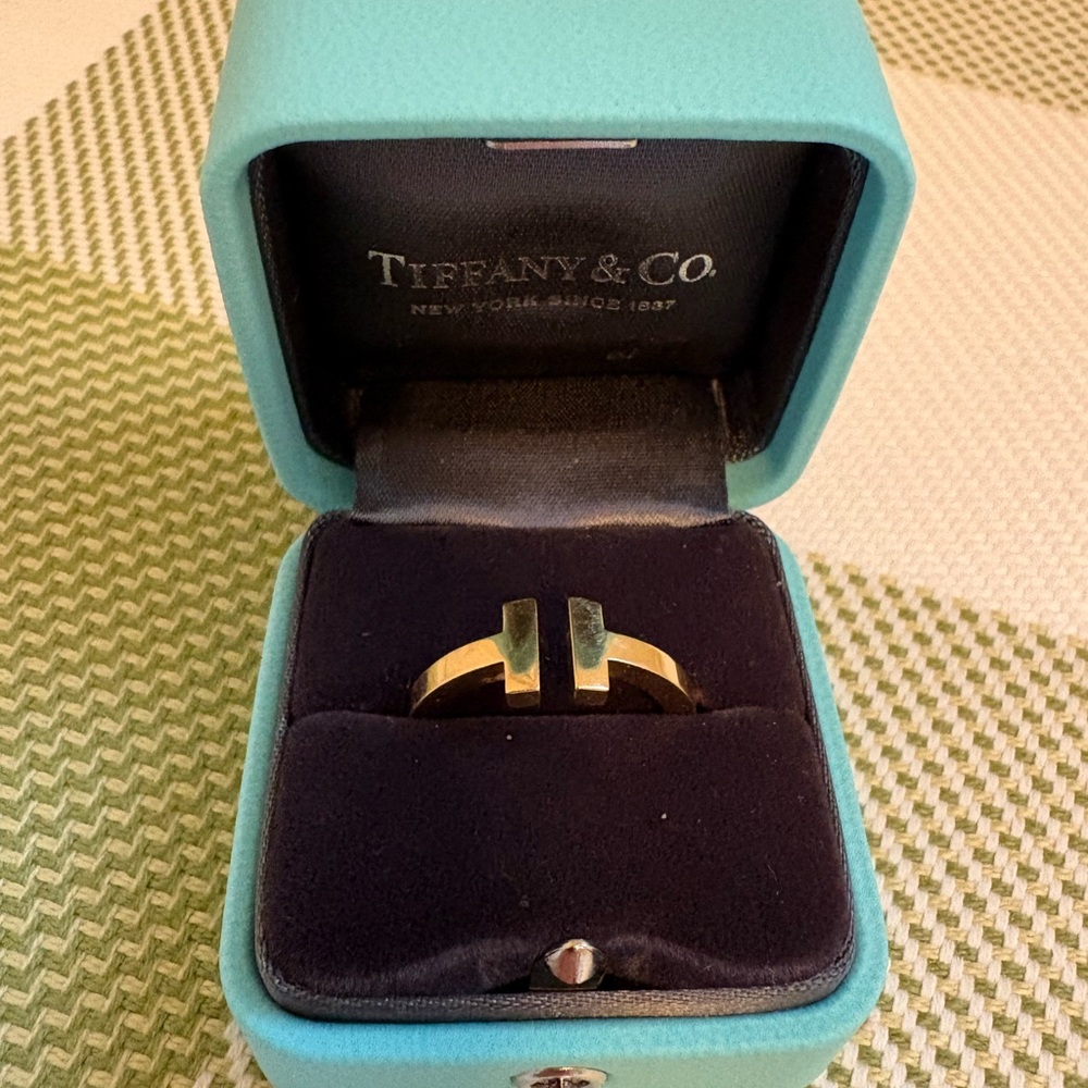 Tiffany & Co. Tiffany T Square Ring 18k Yellow Gold